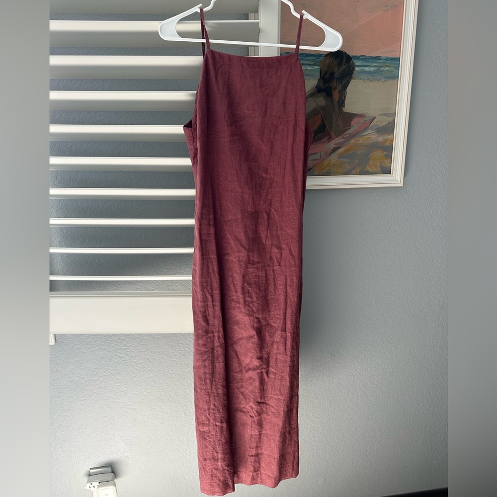 Goldie Midi Dress in 100% Linen. Size 4. Mauve. NWT